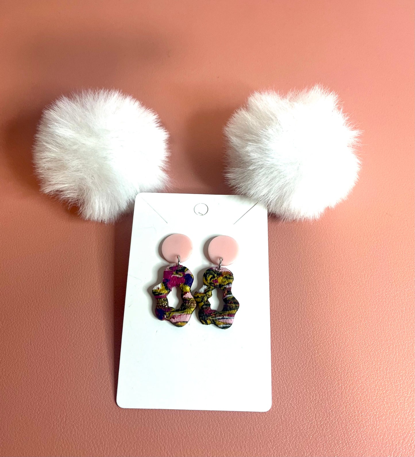 Pendientes Rugido