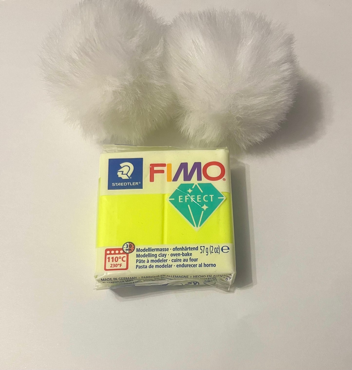 Fimo amarillo neón