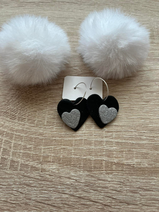 Pendientes Charm corazones duplicados