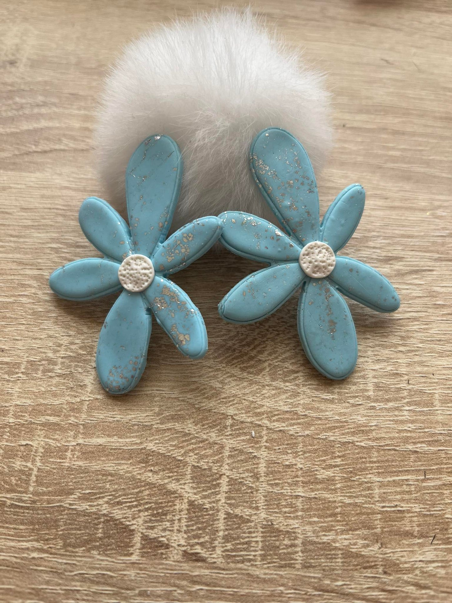 Pendientes Flores Zazu modelo cielo estrellado