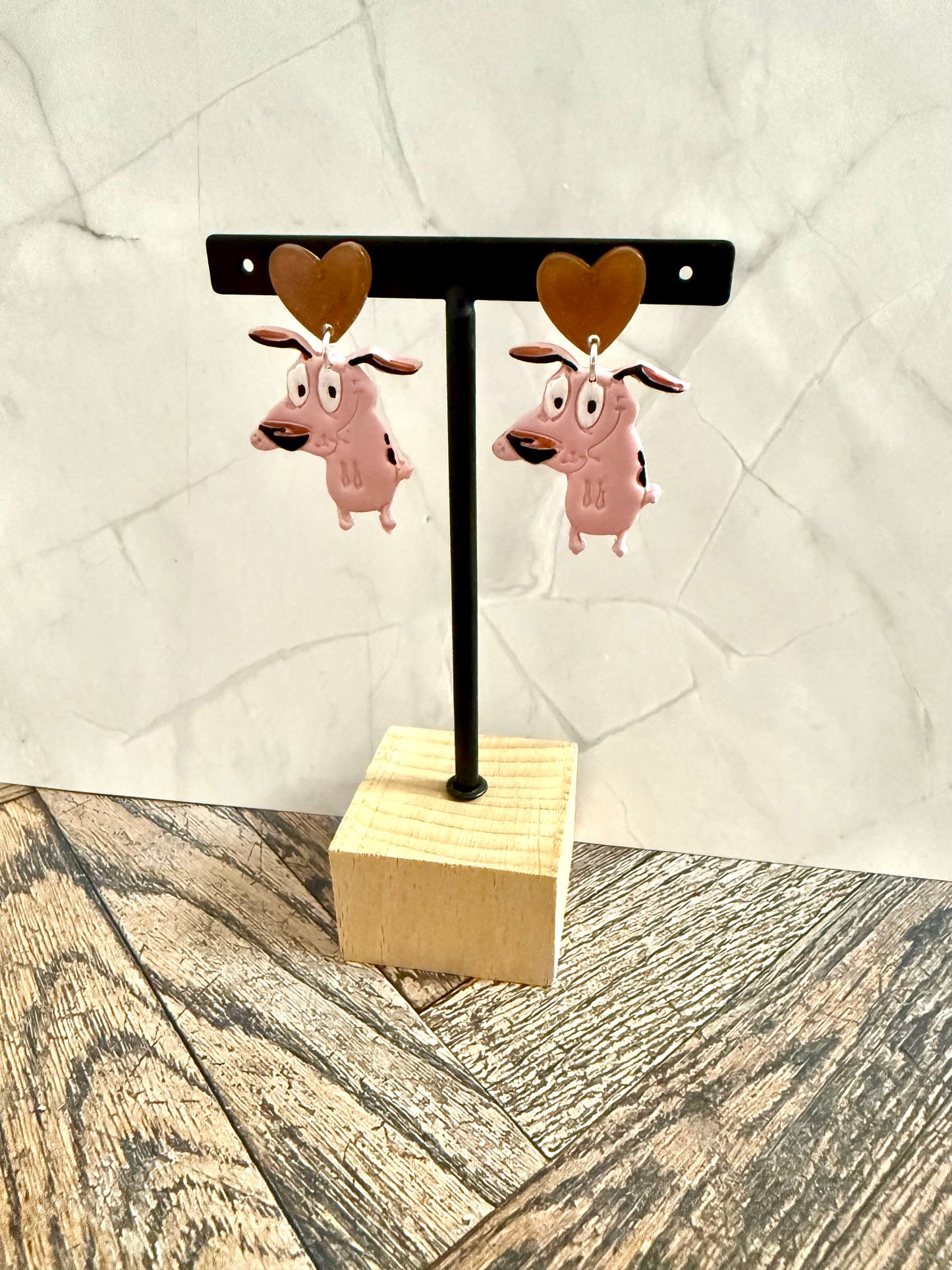 Personajillo Perro cobarde