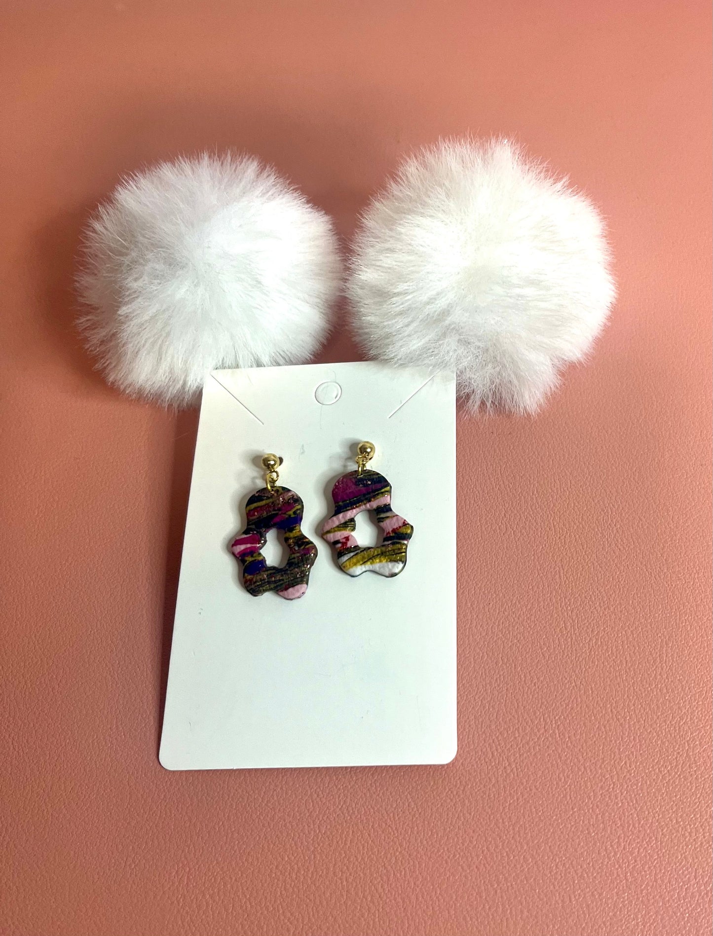 Pendientes Luisa