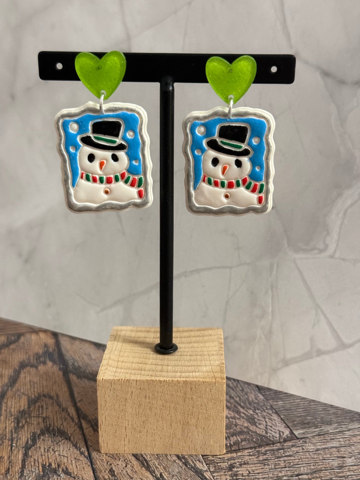 Pendientes cuadro navideño