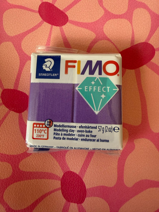 Fimo lila metálico